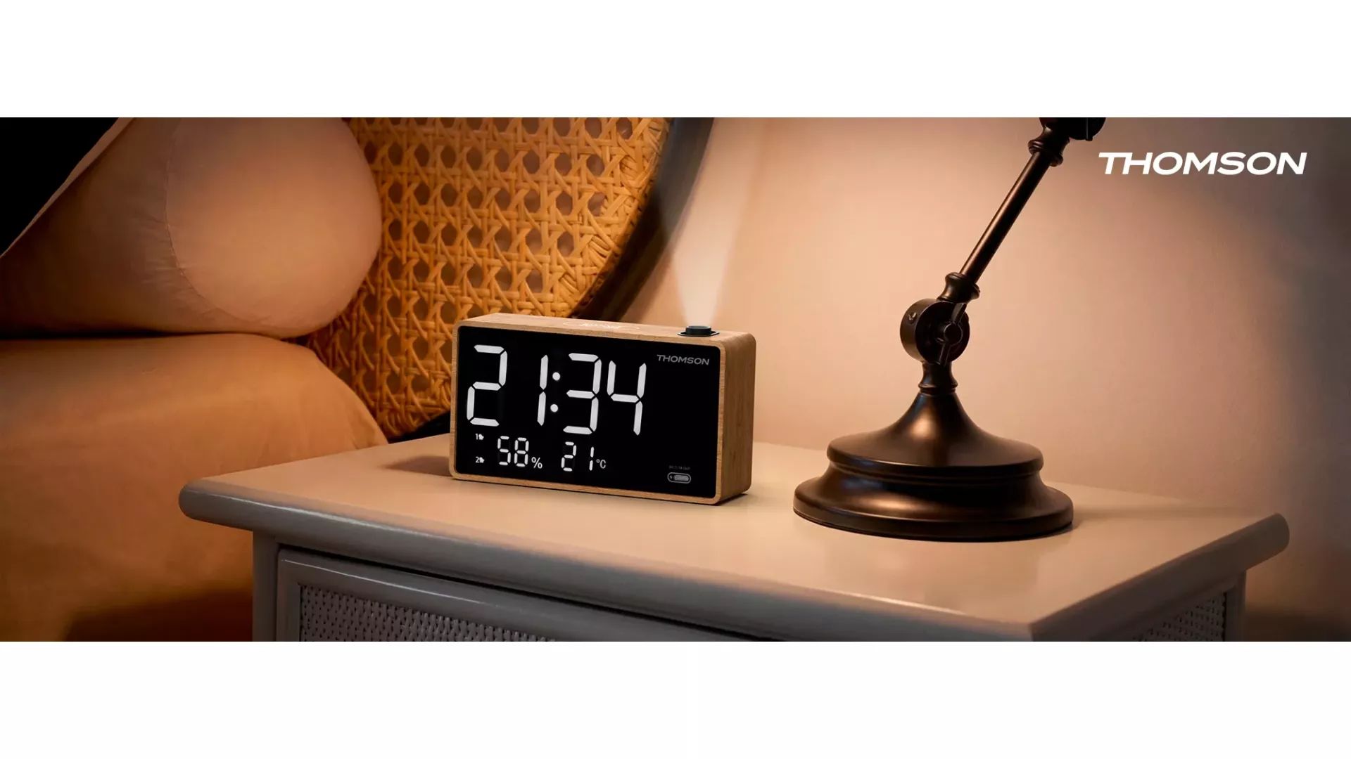 Guide d'achat : Comment choisir le radio-réveil Thomson idéal pour vos matins ?