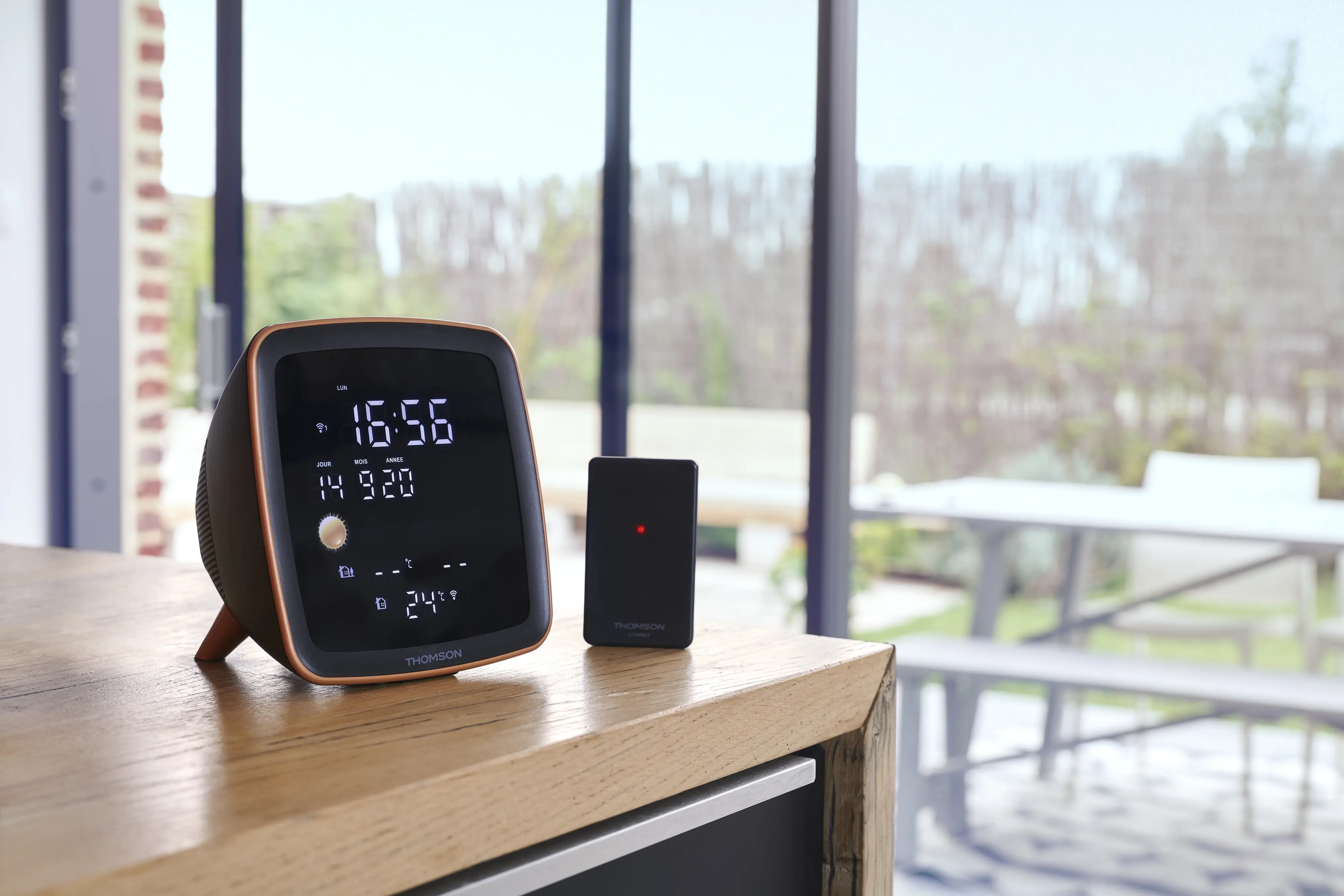 Sveglia wireless con stazione metereologica - CT500BT THOMSON