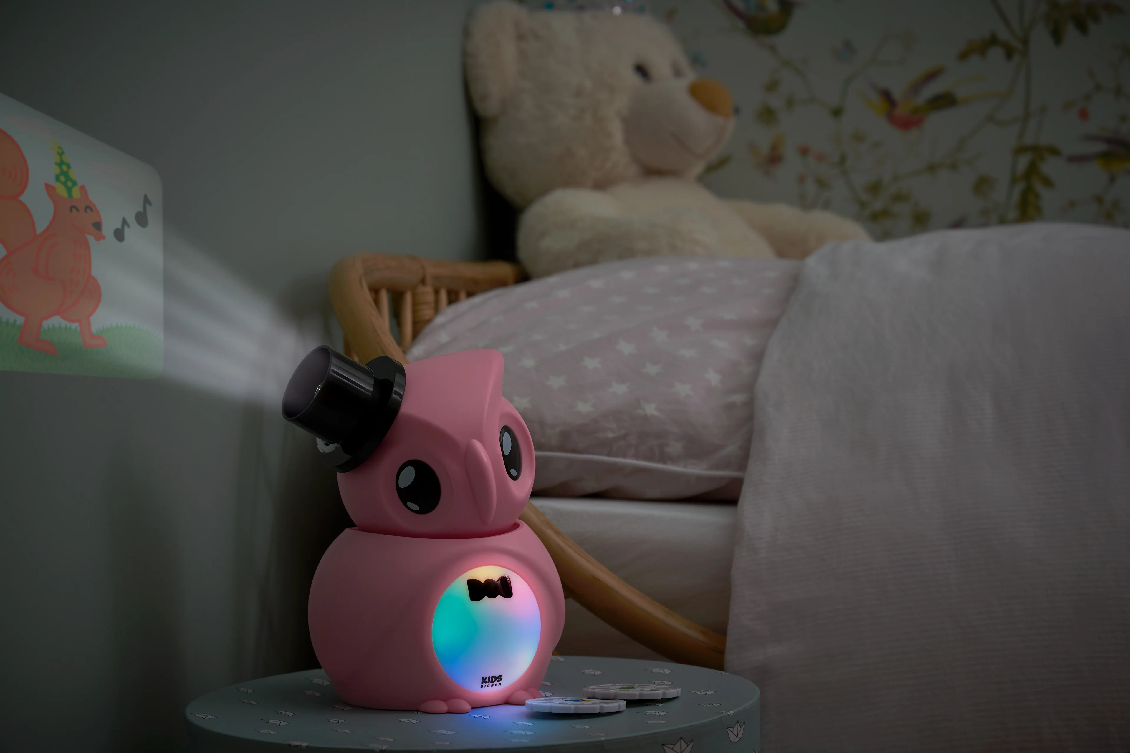 Owlivia, Luce notturna con proiettore di fiabe - STORYTELLERPK